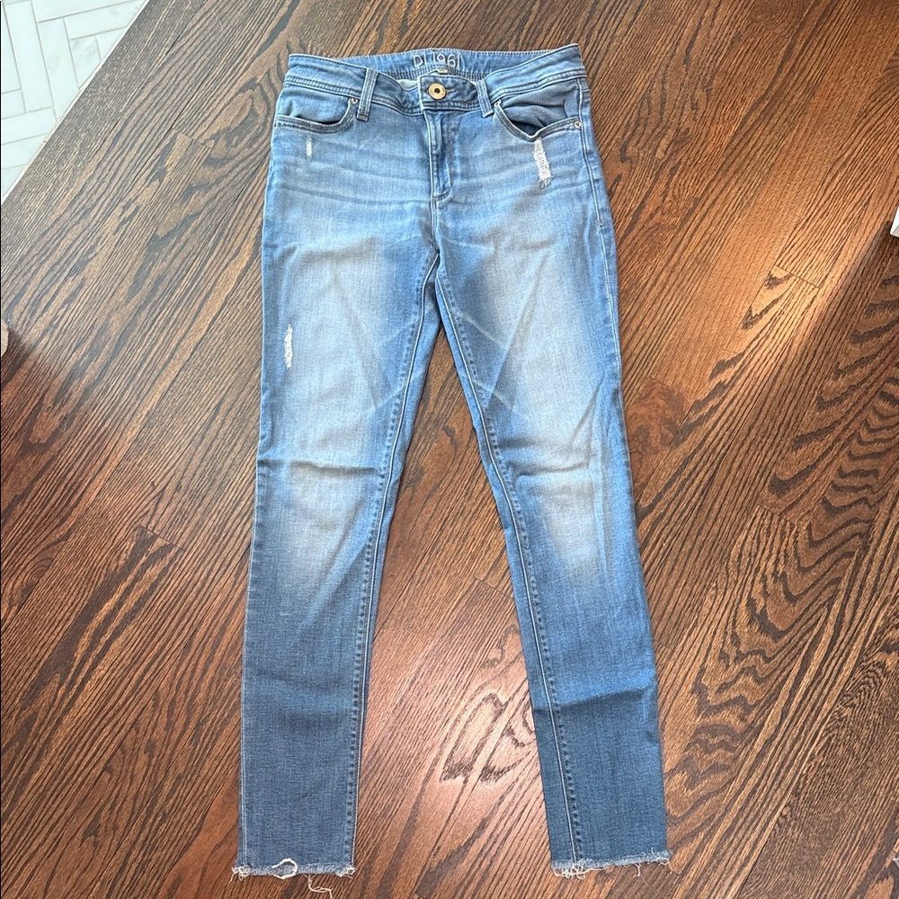 High-Rise Blue Jeans
